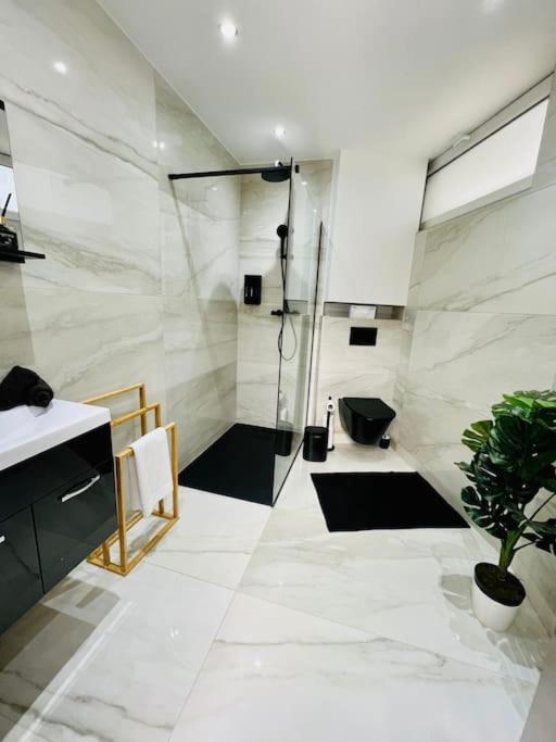 Appartement Tropical เลียจ ภายนอก รูปภาพ